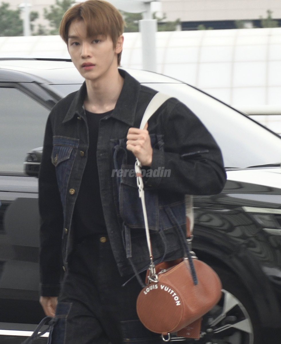 rereloadin's tweet image. 231126 ICN 

Cold tone🌁

#성찬 #SUNGCHAN #라이즈 #RIIZE