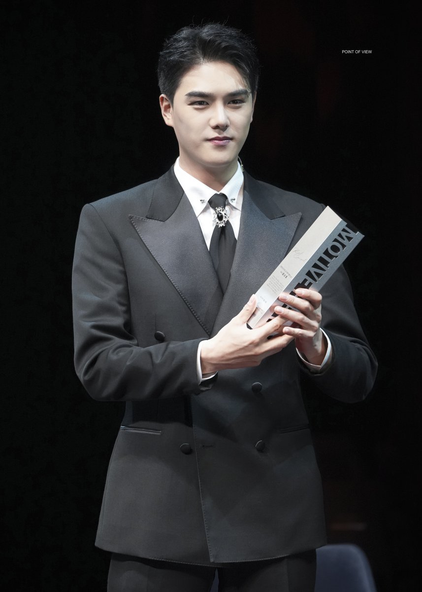 231125 정동화의 레드카펫 🌸🐶
게스트 #윤소호

윤소호씨 잘생긴 거 축하드립니다