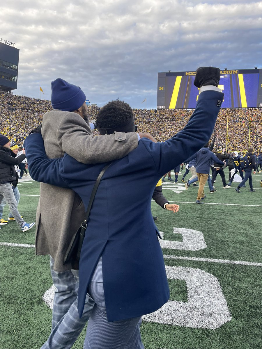 2
21
1001
Go Blue
<a href="/CharlesWoodson/">Charles Woodson</a>