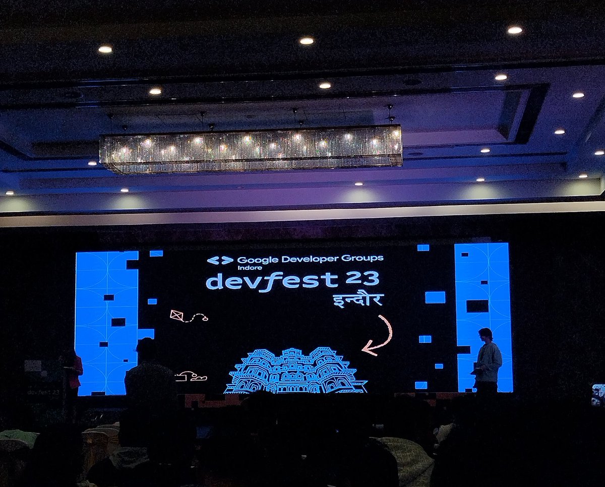 Bhavesh_is_back's tweet photo. At #DevFest2023 Indore
#DevFest #devfestindore #gdgindore #gdgcloudindore https://t.co/MmL3aq3rai