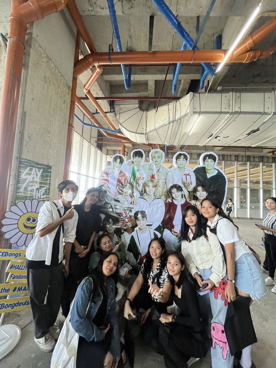 mintchocotokki's tweet photo. #CEBongs at #HALLYUIL Fandom Festival2023! 
Catch the #MAFIA in #CEBongdeuls! https://t.co/jYAed2LLeY