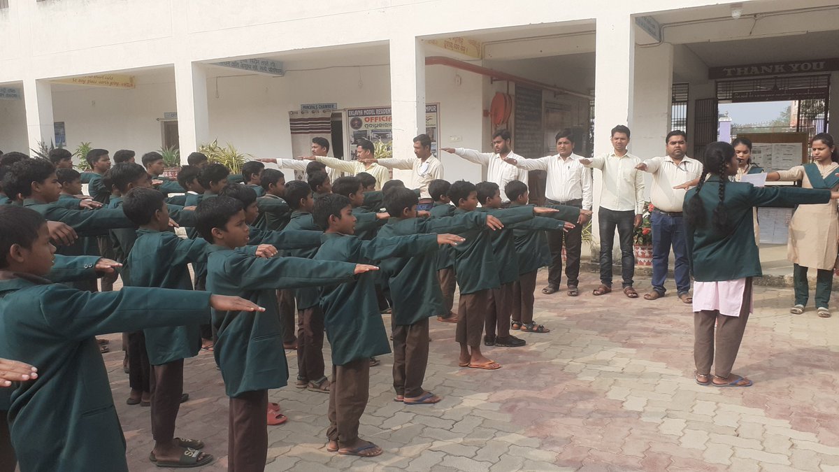 EmrsChandrapur's tweet photo. @model_odisha @indratripathy @AmritMahotsav @Bishweswar_Tudu @mygovindia @narendramodi @PIB_MoTA @renukasinghbjp @scstdevdept @TribalAffairsIn @PMOIndia https://t.co/88VpmjjBRT https://t.co/9WxptydV5B