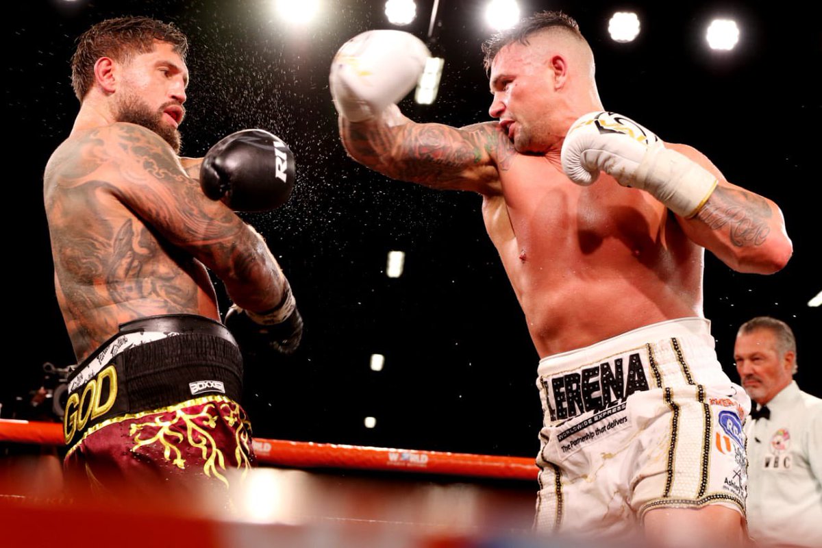 EmperorsPalace's tweet photo. Epic night of boxing at #ThePalaceOfDreams last night. Kevin Lerena winning with a points decision, & becoming the new WBC World Champion, only the 3rd South African to hold this prestigious belt.
Lennox Lewis was there showing his support.#GoldenGloves #KevinLerena #HOMEOFBOXING https://t.co/K0q2VVBMVD