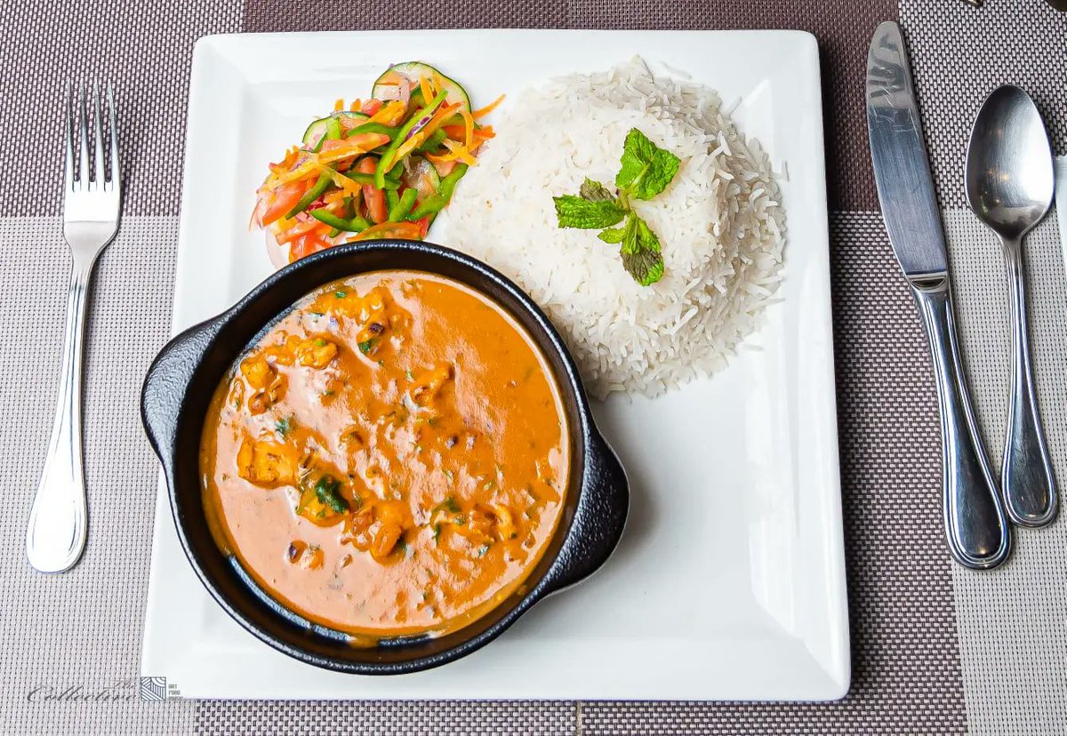 collectiveNBO's tweet photo. Our butter chicken with rice and a side of veggies tastes like the weekend. Enjoy all this and more here at The Collective Restaurant.
 Visit the restaurant at your pleasure.
📲 0780000034
📌 ViewPark Towers, Ground Floor, Utalii lane
 #restaurantsnearme #food #art #music https://t.co/yHklm4ltgl
