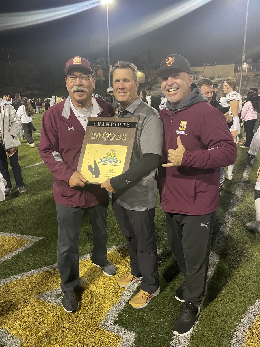 AurandBlueprint's tweet image. Champs!!!