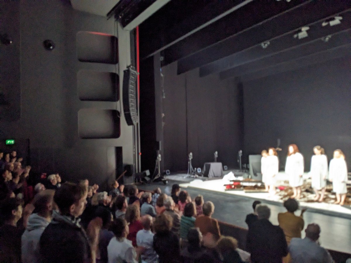 Tom W Green tweet media