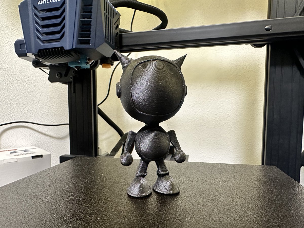3DZ_WorlD's tweet photo. 2頭身モデルの1発目。
大分設定詰まってきたね。
もうちょいって感じね。
#3dprint #耐摩耗kaika99 #耐摩耗チャレンジ #PLACF #3DCG #MODO16 #Hexaroid https://t.co/PQSJfJfJ0j