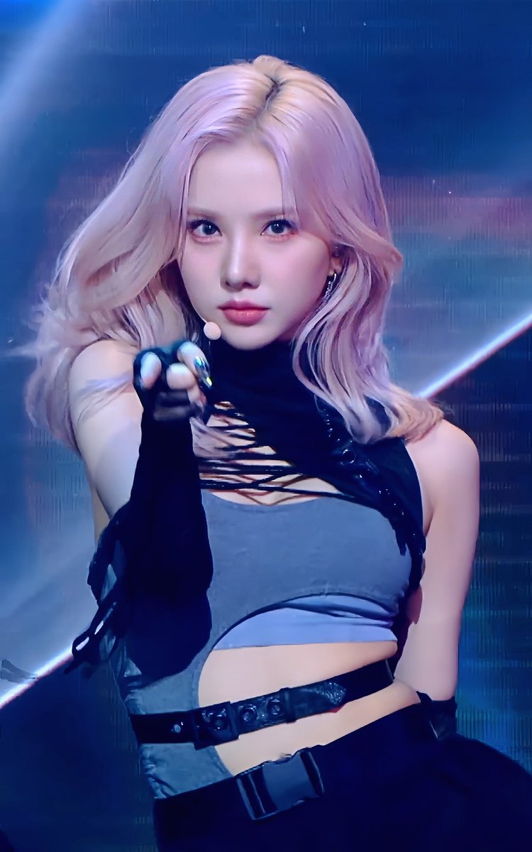 Eunha <a href="/VIVIZ_official/">VIVIZ</a> - Viviz 'untie' Npop 231115

#urieunhafashion

Darker wavs, current mood 

<a href="/GFRDofficial/">여자친구 GFRIEND</a>