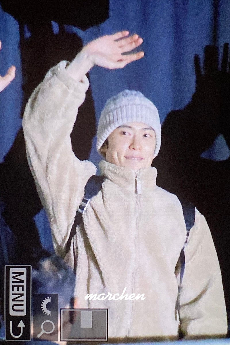 231126 더유니티 퇴근
6일 동안 정말 고생 많았어 재현아👍
#재현 #정재현 #JAEHYUN
#ジェヒョン #NCT #NCT127 
#NEOCITY_THE_UNITY