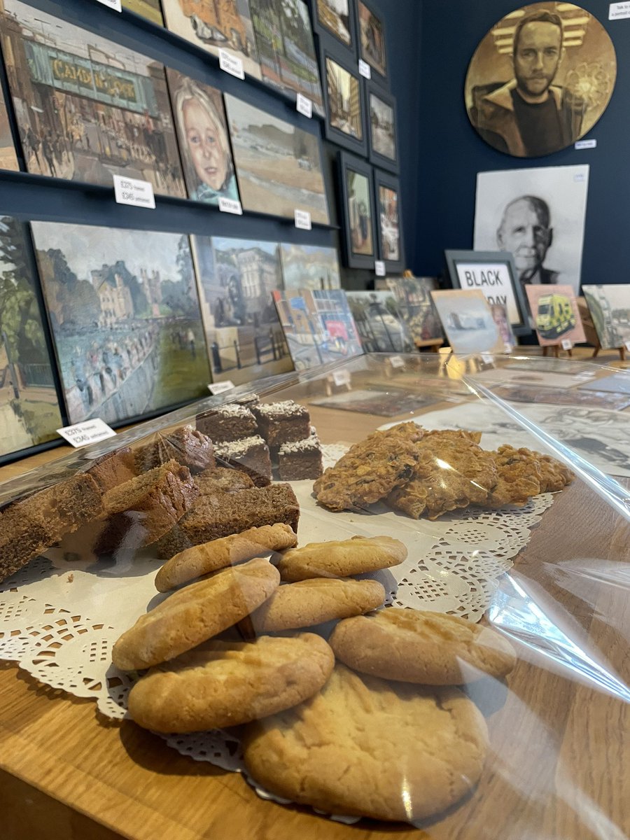 rodneykingston's tweet photo. Open studio weekend in full flow till 4pm today AND 11am to 4pm tomorrow. https://t.co/66TuQTgteD