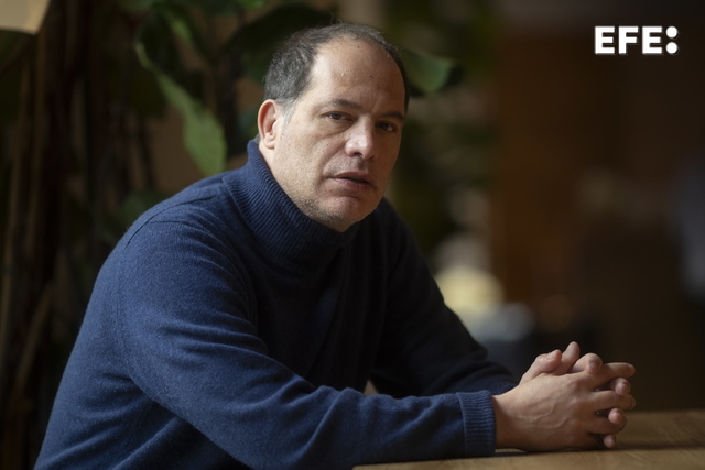 ENTREVISTA | Simon Kuper: Oxford se avergüenza de haber sido la cantera del #Brexit.

✍️<a href="/jolivapress/">Jose Oliva</a>

euroefe.euractiv.es/section/brexit…