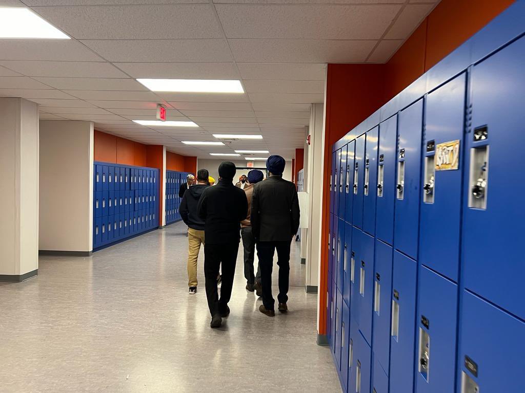 jasrajshallan's tweet image. Congratulations to Dashmesh Culture Centre Gurdwara Sahib Calgary @DashmeshC and Khalsa School Calgary @KhalsaSchoolCal on the Grand opening of the new turf field and 8 classrooms. Major accomplishment in a very short timeline.