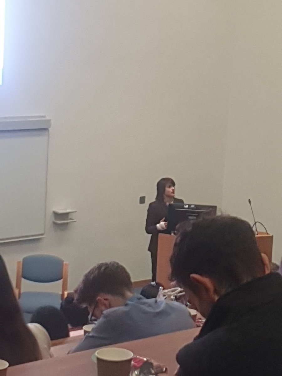 Great talk by @conscri_PT at the @BritSocGastro event at Sheffield today on how to tackle imposter syndrome and bring about a cultural change in the NHS.