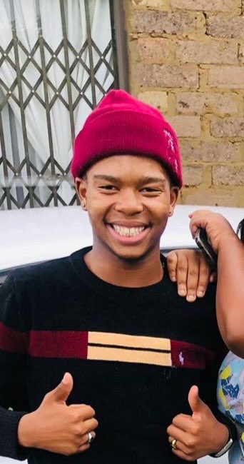 AdvoBarryRoux's tweet photo. Teboho Mthembu of Evaton West, Extention 11 was Last seen when he left home on 24/11/2023 wearing Navy blue track pants, Black sweater &amp; a Maroon cap. 

Retweet For Awareness https://t.co/w0ONYVBxbY