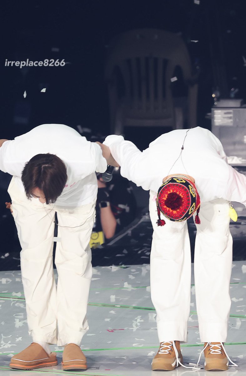 we hope people can really think about how much mahae have sacrificed, despite being so young, running forward without stopping to rest, just to be able to constantly show up for the group and for the fans. and for that, THANK YOU MARK &amp; HAECHAN 🤍