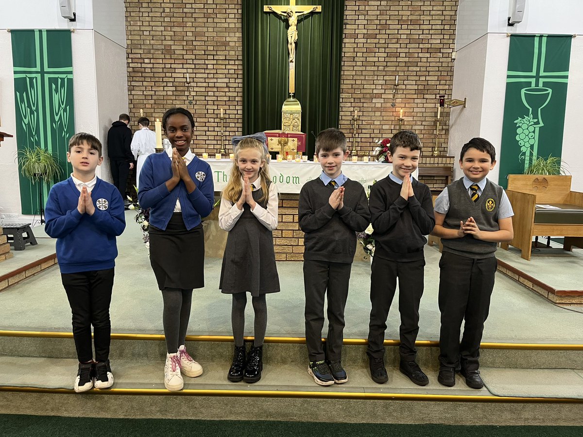 SMOSPrimary's tweet photo. Thank you to the boys and girls who took part in our Education Sunday Mass at @StJosephsCnauld this morning. @StMarysSeafar 
#developinginfaith #pilgrimsoffaith @rercag 🙏🏻 https://t.co/Q0gXxg7HDd