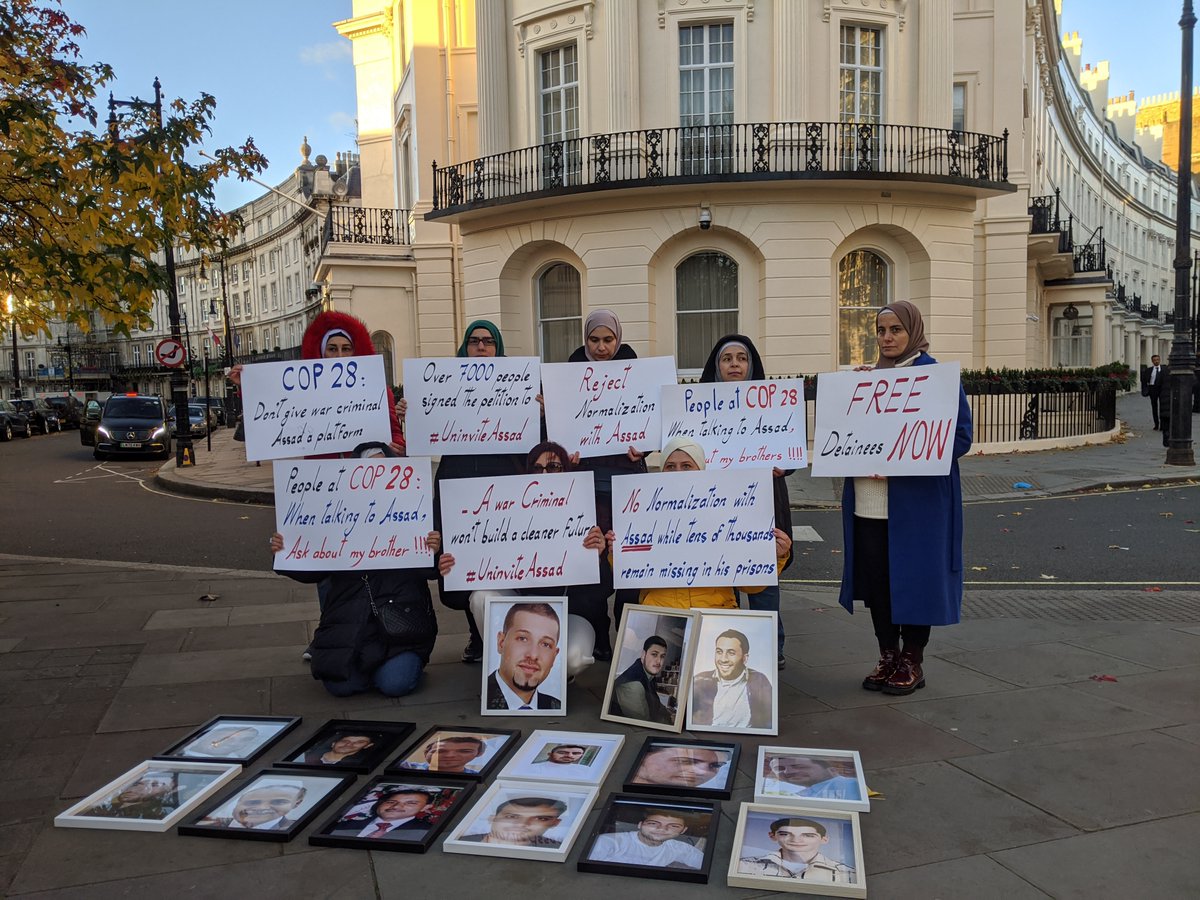 I joined in solidarity these brave Syrians whose family members are being held in detention by Assad. Say no to normalisation as he perversely calls for human rights in the middle-east and attends climate summits #UninviteAssad #massmurderer