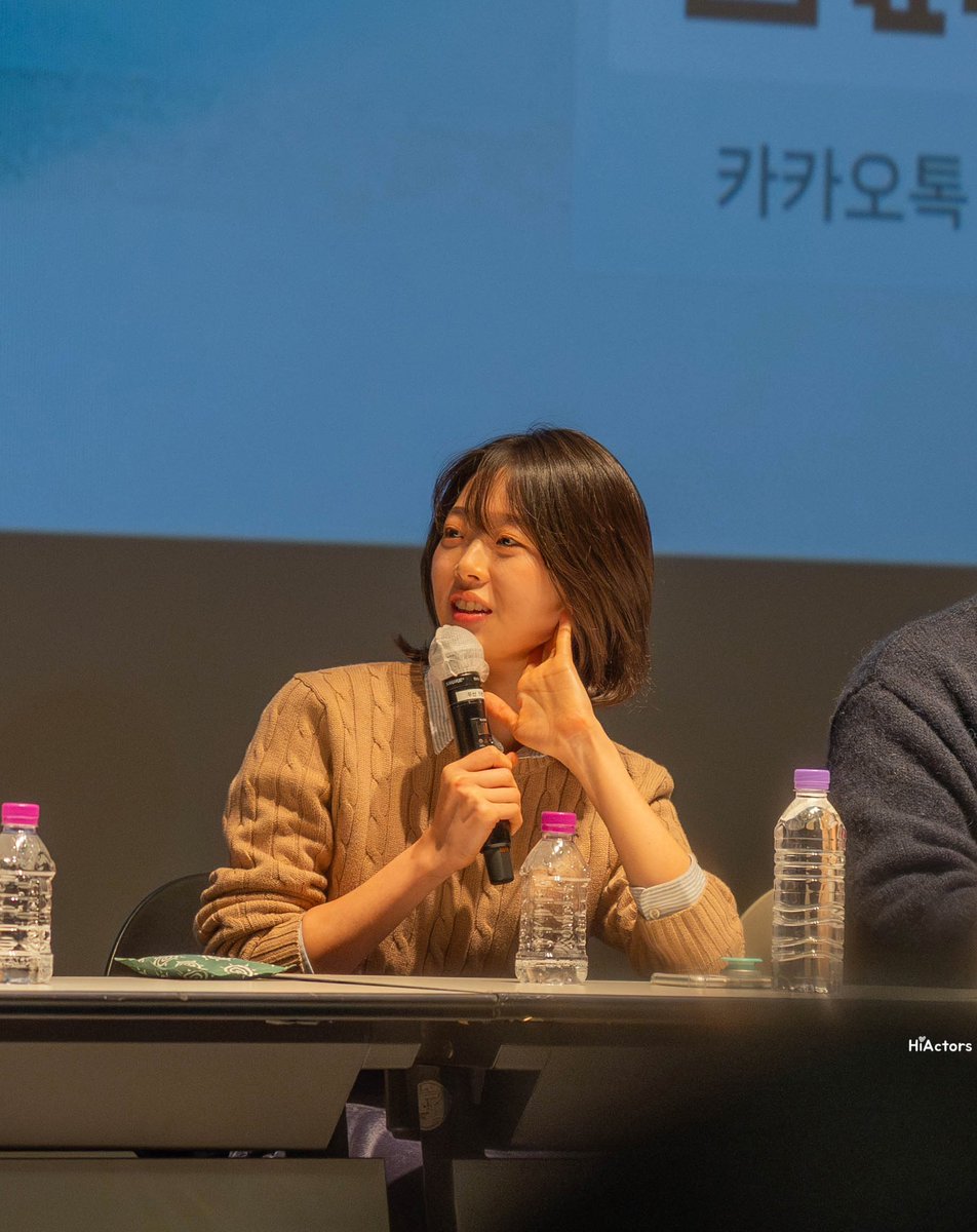 HiActors_KR's tweet photo. 231118 너와 나 gv
#김시은 #너와나 #하은 https://t.co/R2UE6QY17b