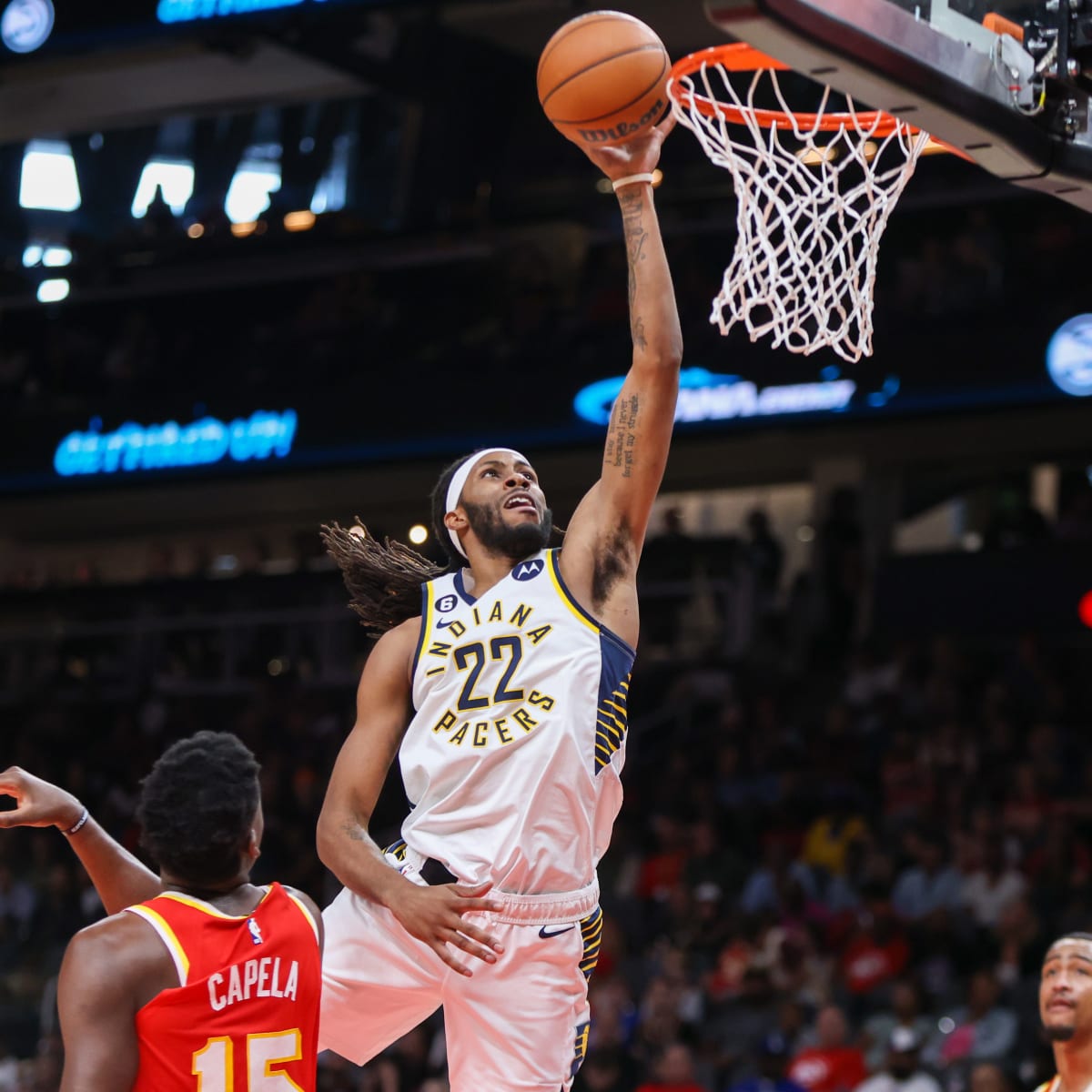 PacersFamilyFR's tweet photo. #Analysons 𝗜𝘀𝗮𝗶𝗮𝗵 𝗝𝗮𝗰𝗸𝘀𝗼𝗻, le pivot bondissant d'Indiana.
Depuis le match du In-Season Tournament face aux 76ers, Isaiah Jackson oblige Rick Carlisle à l'intégré dans la rotation. En effet, il comble une bonne partie des faiblesses des Pacers. https://t.co/H1C0n6os3J