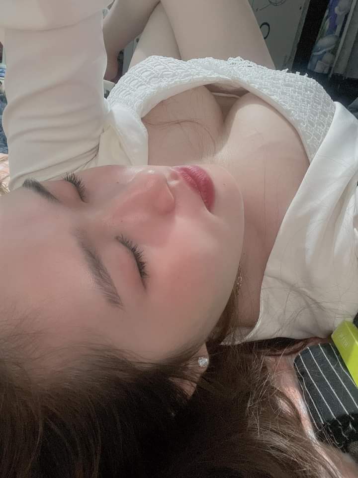 nhalinh2000xinh's tweet photo. Thương lắm mới cho xem cái view này á

❤️ +🔁  = chat free https://t.co/CN3kL9cdIO