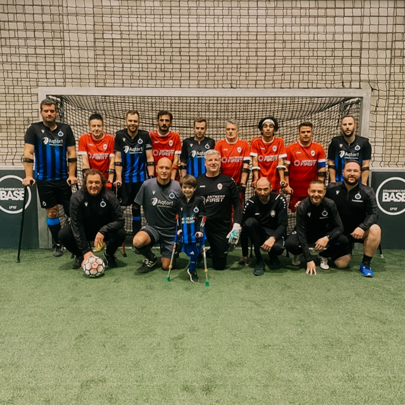 ClubBruggeFound's tweet photo. 1ste toernooi, 5de plaats & Doelman van het Toernooi! ๐
Gisteren kwam ons amp team voor het eerst in actie tijdens een toernooi in Keulen. Ze namen het onder andere op tegen teams uit ๐ฉ๐ช๐ด๓ ง๓ ข๓ ฅ๓ ฎ๓ ง๓ ฟ๐ฌ๐ช๐ง๐ช en pakten een knappe vijfde plaats! #NobodyOffside #NoHeartNoGlory @EUErasmusPlus