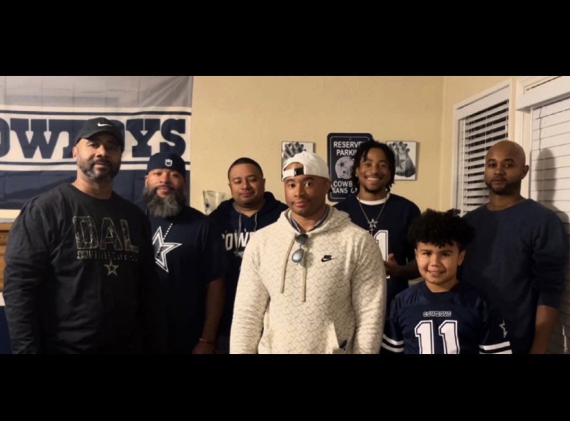 It was great seeing my family for
Thanksgiving #thanksgiving #thanksgivingdinner #thanksgivingday #thanksgiving2023 #turkeyday #turkeyday2023 #fall #fall2023 #fall23 #dallascowboys #dallascowboysnation #cowboys
#cowboysnation #nike #rayban #raybansunglasses
#raybanaviator…