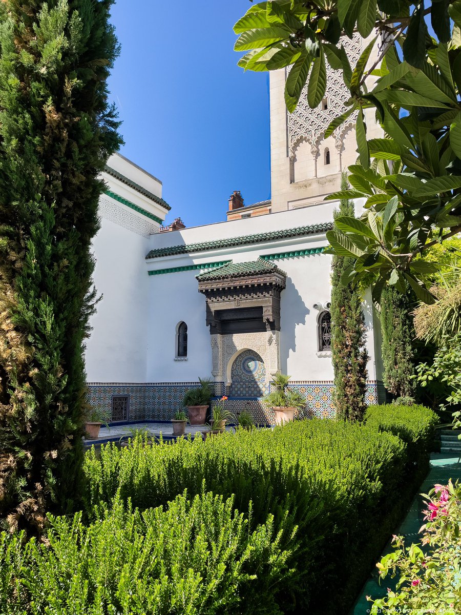 jmlpyt's tweet photo. #shooting à #Paris : la grande mosquée de Paris
📷-> https://t.co/b5sAKevb1E
#jmlpyt #photography #VisitParis #ExploreFrance #VisitFrance #FranceMagique #photography #parisjetaime #ArchitectureDay #terrasseparis #monuments #mosquee https://t.co/klgyMeJALb