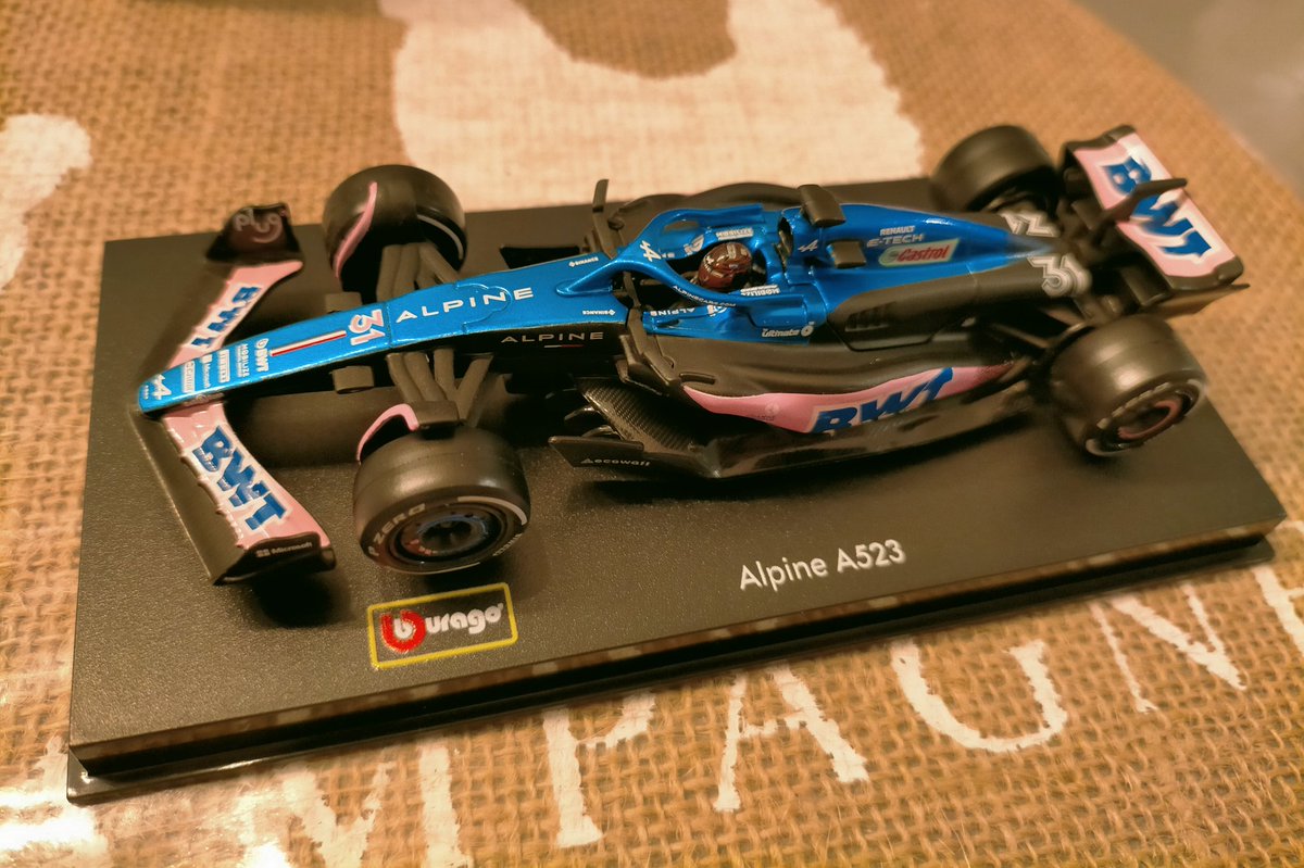 AntoineLcureuil's tweet photo. 🚨 Concours🚨
En ce dernier GP de la saison 😭
et oui déjà .... Je vous fais  gagnez l'Alpine A523 de @OconEsteban !!
Pour participer , rien de plus simple
-follow @AntoineLcureuil 
-RT 
TAS Mardi ! 
Bonne chance a tous et bon GP ! https://t.co/Cr2t6zoJjR