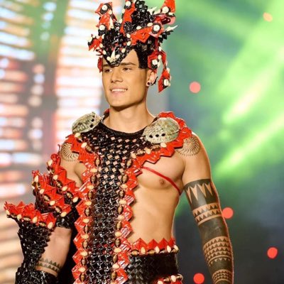 2low9132's tweet photo. #NewProfilePic https://t.co/KOT0rIyYaJ