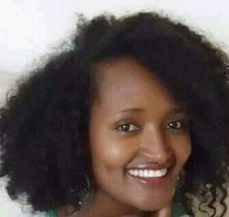 TMA1961's tweet photo. የእውነት እና የአገር ምሳለዩ እህቴ መስከረም አበራ ሁሌም አስታውስሻለሁ ፍትህ ለመስኪ እያልኩኝ መጠየየቄን አላቆመም!!! https://t.co/8H7WI9uXt7