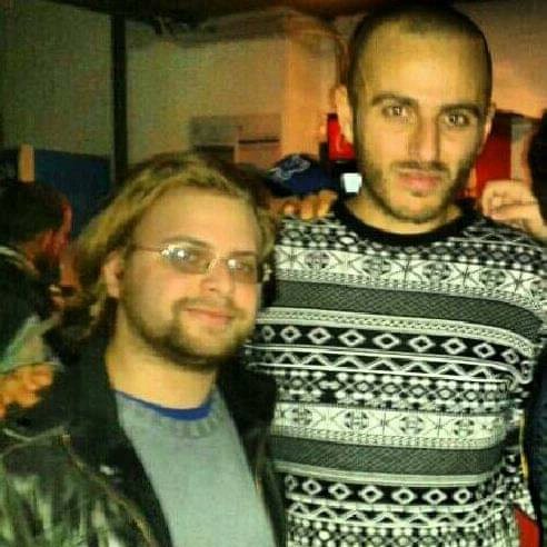 Ten years challenge con <a href="/Ghemon/">Ghemon</a> con il patto di scambiarci i capelli: ✔️

<a href="/AlfieriPodcast/">Alfieri Podcast</a>
<a href="/vox2box/">vox2box</a>