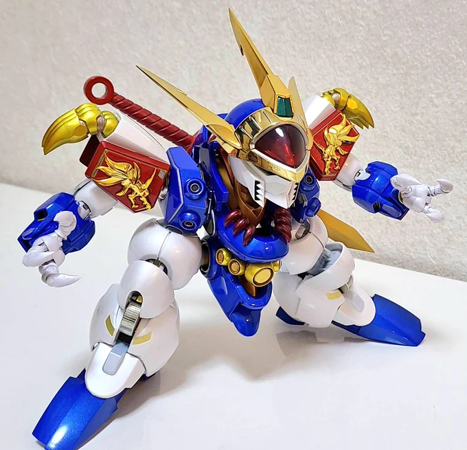 「METAL BUILD  DRAGON SCALE 龍神丸(35thANNIVERSARYEDITION)」龍神丸は、つい買ってしまう内部フレームがタカラの「重構造 龍神丸」を思い出させますね。 