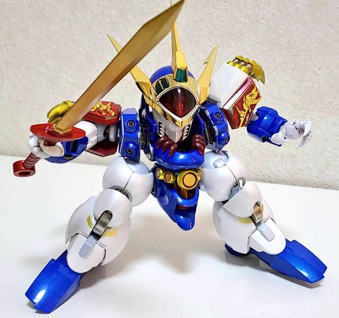 「METAL BUILD  DRAGON SCALE 龍神丸(35thANNIVERSARYEDITION)」龍神丸は、つい買ってしまう内部フレームがタカラの「重構造 龍神丸」を思い出させますね。 