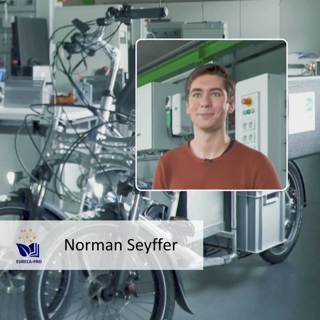 EurecaPro's tweet photo. 🚴 How will we move in the city in the future? This is a question that keeps researcher Norman Seyffer of TU Bergakademie Freiberg occupied.
🎙️Let him explain his project "SteigtUM" here: https://t.co/D2nFpBMtt7
#inductivecharging #sustainabletransportation #eurecapro #SDG12 https://t.co/sjFGJYRQ0q