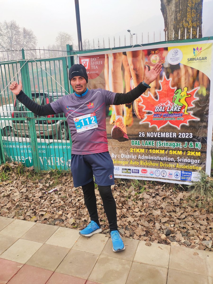 khangulzar94's tweet photo. #Dal_Lake_Half_Marathon_2023
Run around the famous Dal Lake in an up-and-down format on a 10.5 km loop. 🏃🥈⏰51
Tufail Ramzan 
JKSportstime 
Yasir Wani 
Yaseen Wali 
Tajinder Singh Teji 
Mushtaq Bashir 
Fitness Sports Club Kashmir 
Akber Khan 
Uttam Dhar https://t.co/lisrND6Pxu