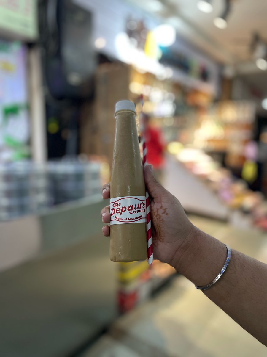 SoniaMinochka's tweet photo. Unmissable iconic landmarks surrounding the Janpath market area, a paradise for street shoppers and one of the most colorful yet chaotic markets in Delhi. Janpath infuses warmth with its charm.

#Janpath2023 #Streetshopping #depauls #janpathmarket #Delhi2023 #Dillimerijaan https://t.co/rcalCerau8