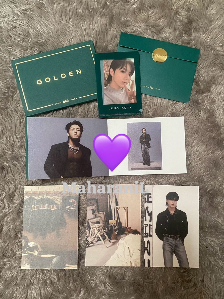 Jungkook GOLDEN Weverse Ver.

masih ada 2 album ver random yg ketahan di becuk 

Kenapa jadi sering jajan album????