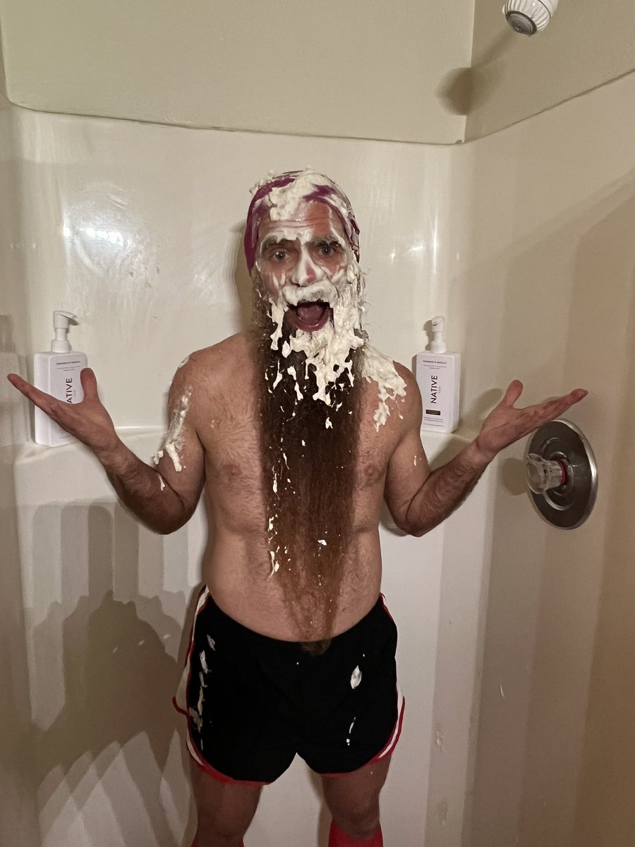 crewsoundersfan's tweet image. I’m still going strong. Every $5 change into a new costume, every $20 physical challenge $30 run a mile in whatever I’m wearing. Thank you for donating. 

Update
$290 in 5 hours 
extra-life.org/participant/50… #seattlechildrenshospital #extralife #ProCompressionAmbassador