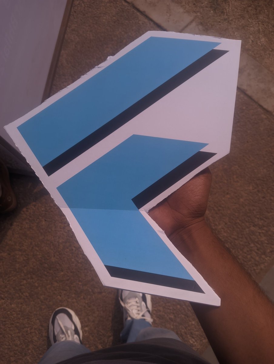 Priyanshg0211's tweet photo. 🚀 Exciting session at #DevFestBhilai by Shubham Jain diving deep into #Flutter! Engaging insights, code hacks, and Flutter magic that kept us all inspired and eager to build awesome mobile apps! 📱✨ #DevFest #FlutterDev
@gdgbhilai https://t.co/kTvPCRh7eA