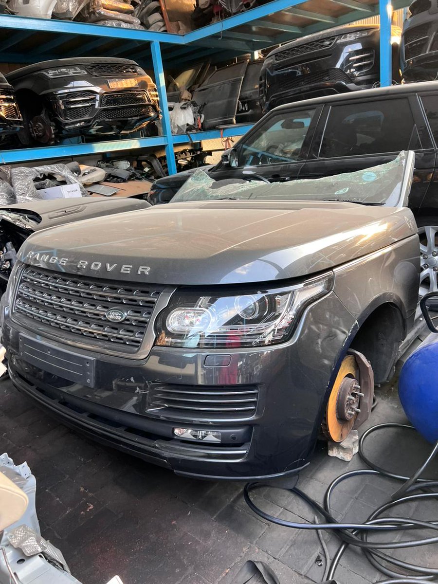 krismuteti's tweet photo. Your spare parts plug
F1- L405 Vogue
F2- Mk7 GTI
F3- BMW F10
All available for shipping.
Place your orders
☎️0768-254-347
#L405 #F10 #MK7 #Spaceyamagari https://t.co/iSgmbk7DzH