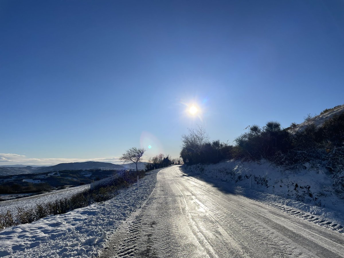 fraiovi's tweet photo. La prima neve, qui.
#icerun https://t.co/wXLERtDbCl