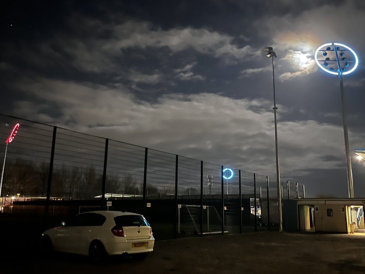 Brilliant trip yesterday to the north east! Not often you can say that! <a href="/SouthShieldsFC/">South Shields FC</a> such a friendly and welcoming club! Another great commentary with <a href="/JonHunter22/">Jonathan Hunter</a>! #Upthesexyawaydayseals