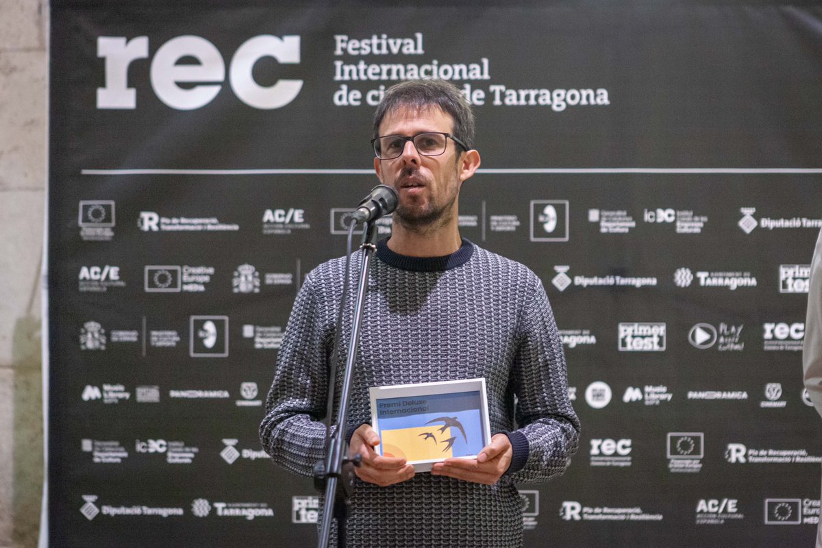 RECtgn's tweet photo. 📍El Pati Jaume I de l’Ajuntament de Tarragona va tornar a acollir enguany l’acte d’entrega dels Premis #PrimerTest
🥳Molts dels experts participants en el #RECLab2023 van assistir per acompanyar els projectes participants, també, en la celebració dels seus èxits i guardons. https://t.co/YemB4qrraU