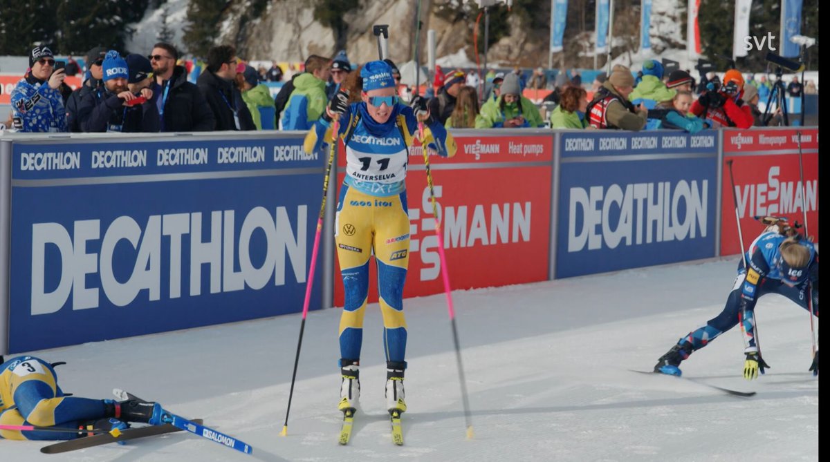 nvpersie7's tweet photo. La mia favorita per la Coppa del Mondo? Eccola, riuscirà a tenere per tutta la stagione Hannah Öberg? @biathlonworld @BiathlonAzzurro @FondoItalia https://t.co/qINJqrAxbh