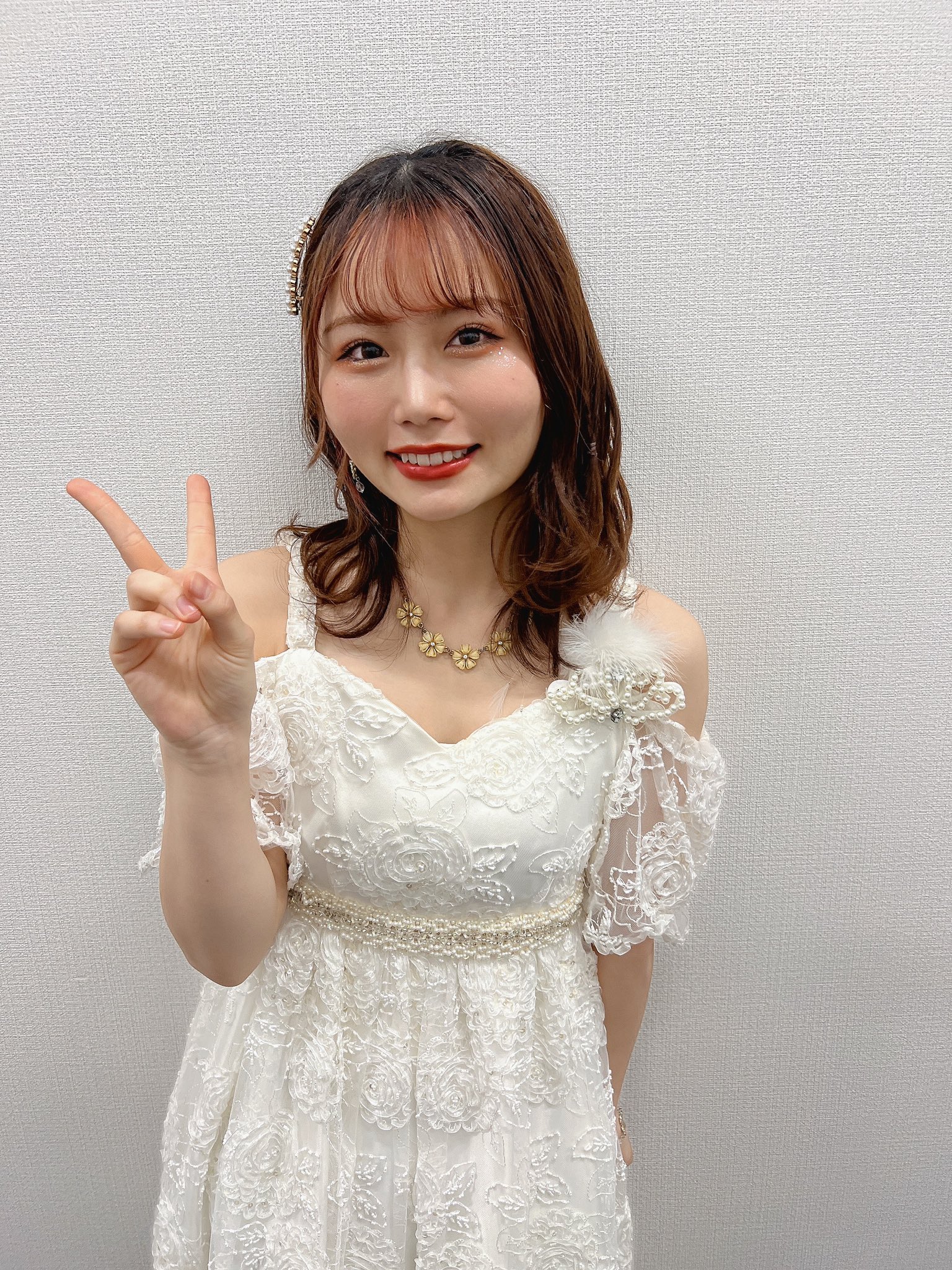 HKT48 バケツを被れ お話会会場くじ 秋吉優花 チェキ 予約商品】推しメンセット2023 秋吉優花 - HKT48 OFFICIAL GOODS