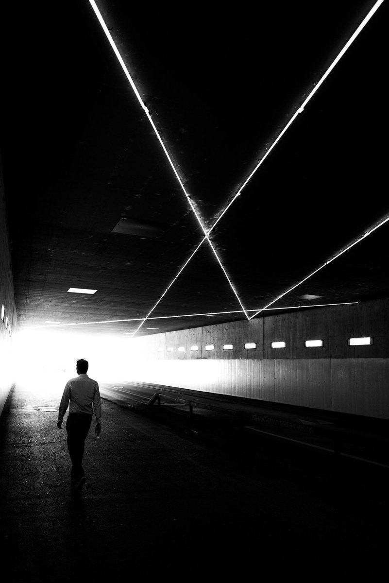 Into the tunnel Copyright Kieron Beard #streetphotography #tunnel #leadinglines #leicacamera #streetphoto