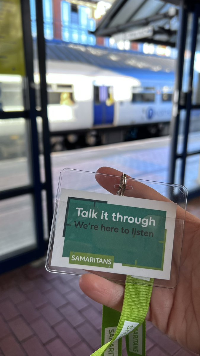 The Barnsley Samaritan outreach team were at a very cold Barnsley Train Station offering awareness and engaging with our local community We’ll be there again next month - please come and say hello if you see us 💚 @BarnsleyCouncil