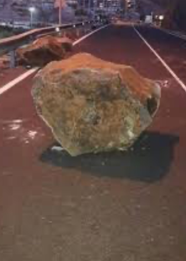 Sandford Police Commentary tweet media