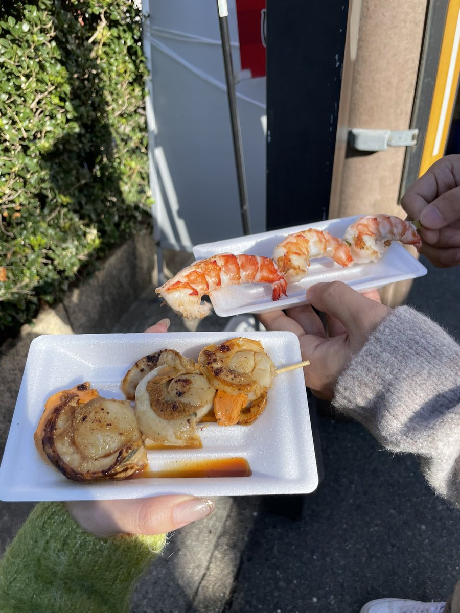 V1230PERCENT's tweet photo. 嵐山の紅葉と食べ歩き✌️🍁 https://t.co/CGY3cplIvr