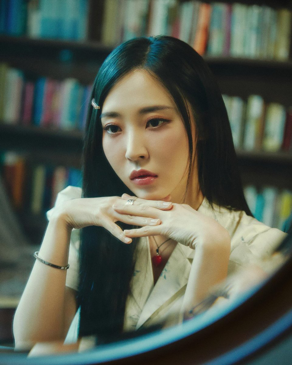 moonbyeolyi's tweet photo. 𝑺𝒆𝒆𝒎𝒔 𝒕𝒐𝒐 𝒈𝒐𝒐𝒅 𝒕𝒐 𝒃𝒆 𝒕𝒓𝒖𝒆, 𝑪𝒐𝒖𝒍𝒅 𝒕𝒉𝒊𝒔 𝒓𝒆𝒂𝒍𝒍𝒚 𝒃𝒆 𝑨 𝒔𝒂𝒇𝒆 𝒑𝒍𝒂𝒄𝒆 𝒕𝒐 𝒇𝒂𝒍𝒍. https://t.co/IStEealwjP